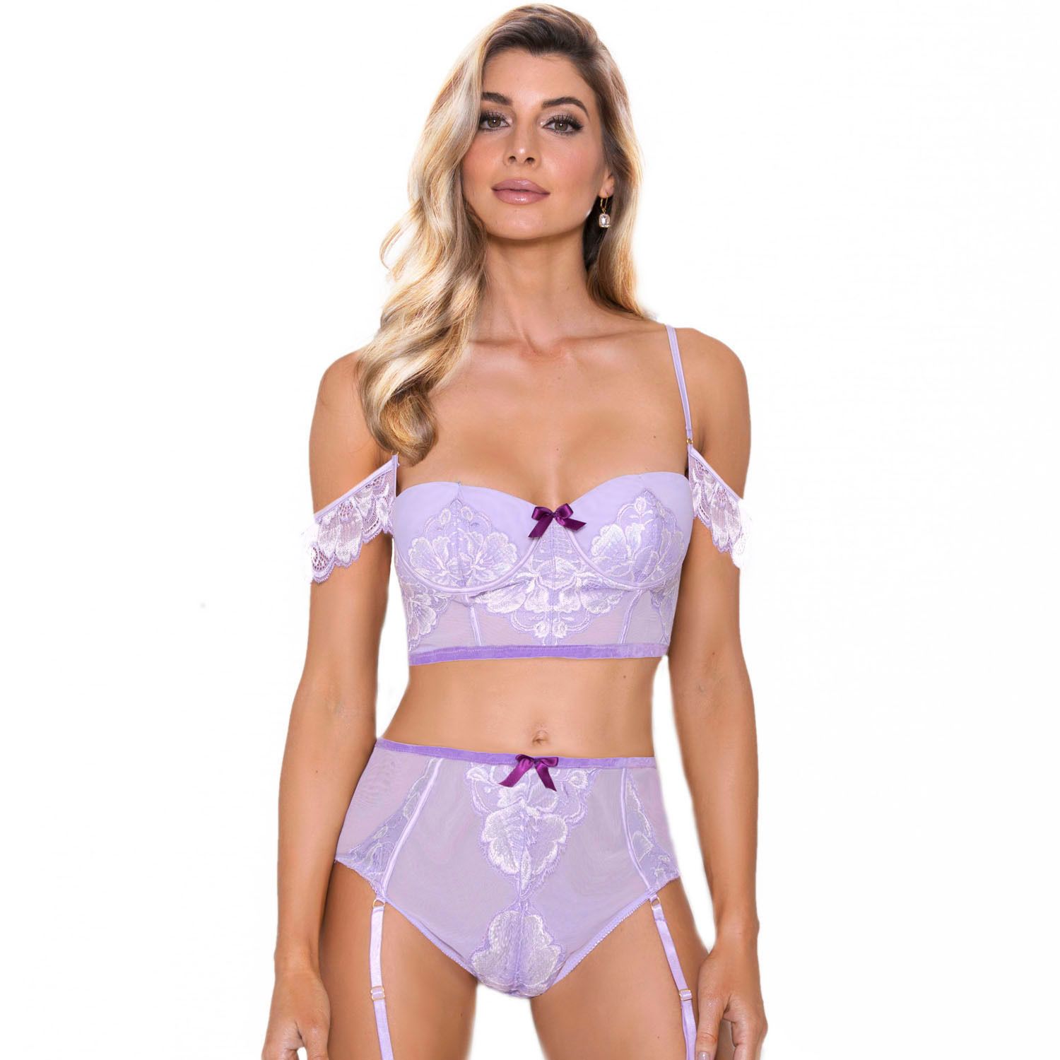 lavender bra and panty set