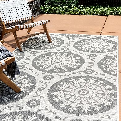 Unique Loom Medallion Indoor Outdoor Area Rug