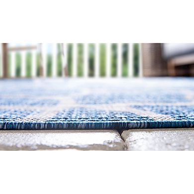 Unique Loom Giraffe Outdoor Rug