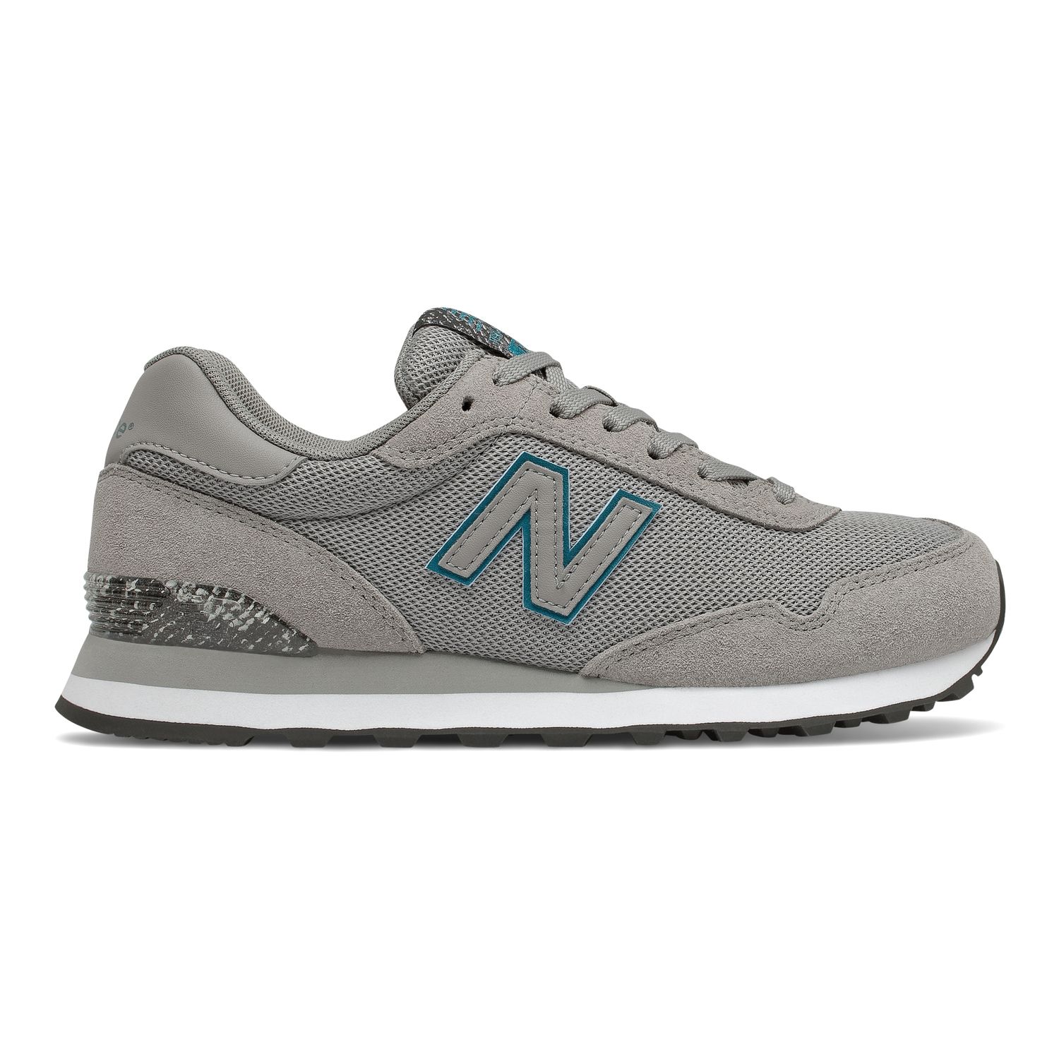 does kohls carry new balance shoes