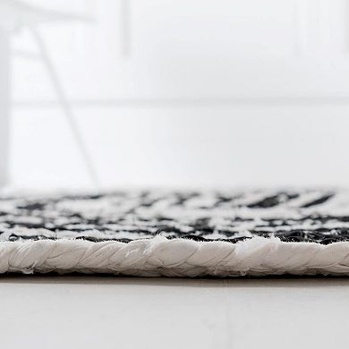 Unique Loom Braided Contrast Chindi Rug
