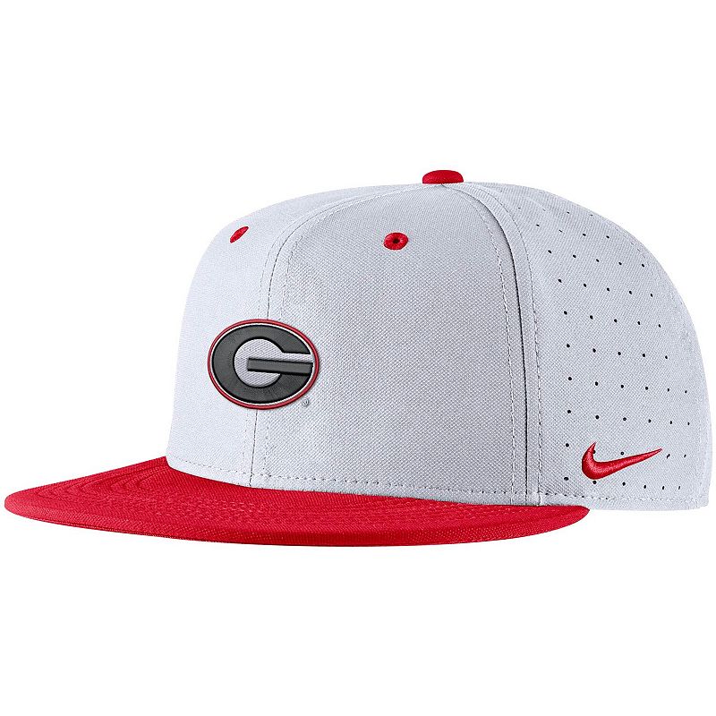 UPC 191888446698 product image for Men's Nike White/Red Georgia Bulldogs True Performance Fitted Hat, Size: 7 3/8,  | upcitemdb.com