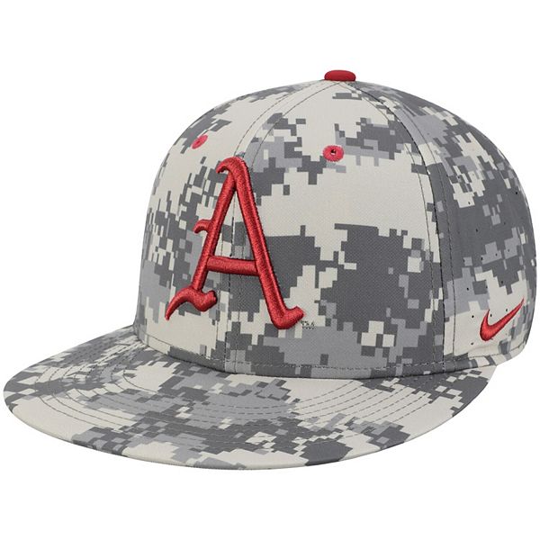 Razorback Aero True Nike Baseball Team Fitted Cap