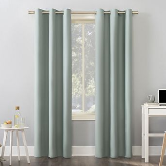 Sun Zero Cyrus Thermal 100% Blackout Grommet Window Curtain
