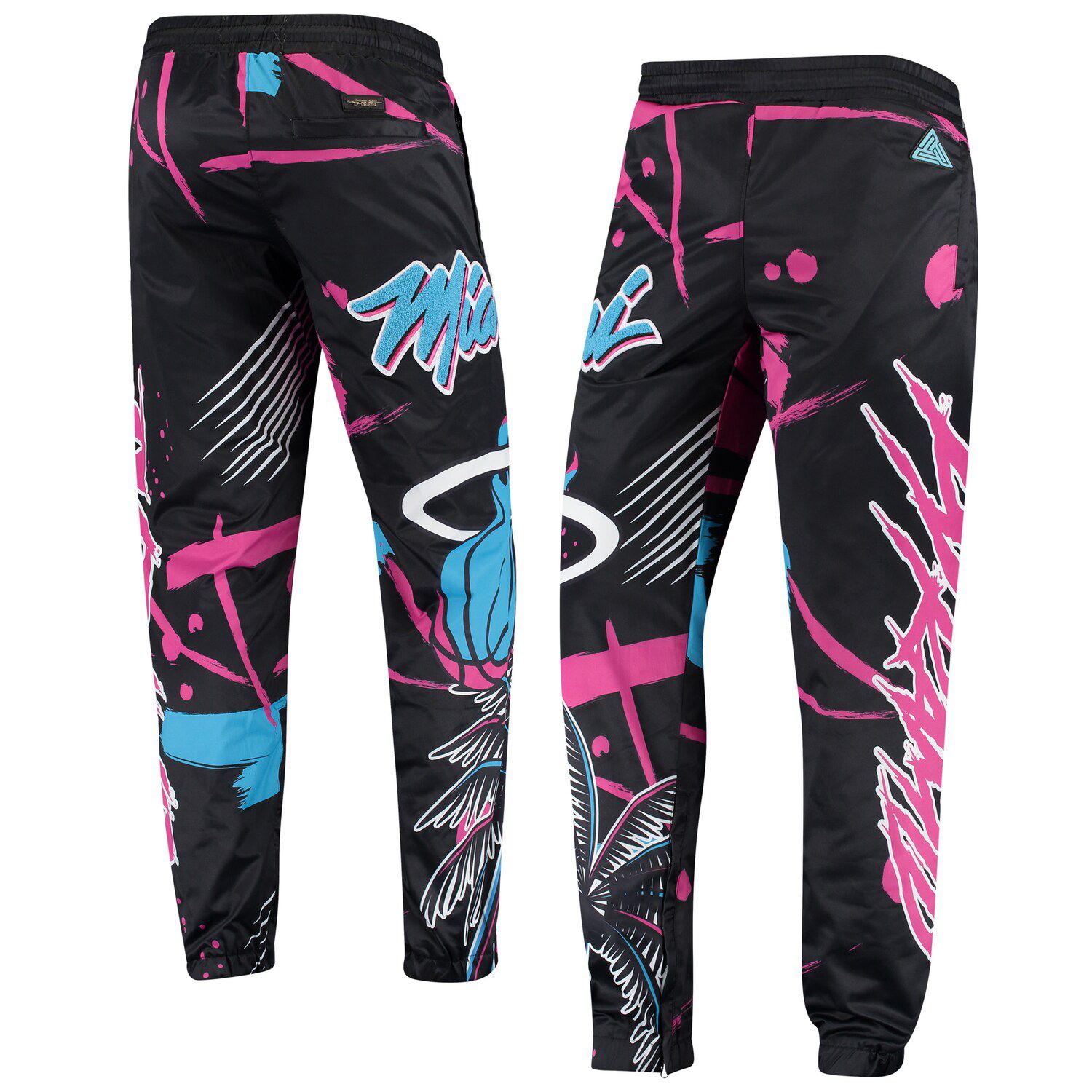 black pyramid sweatpants