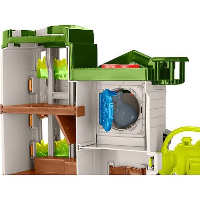 Fisher-Price® DC Super Friends Crime Alley Playset