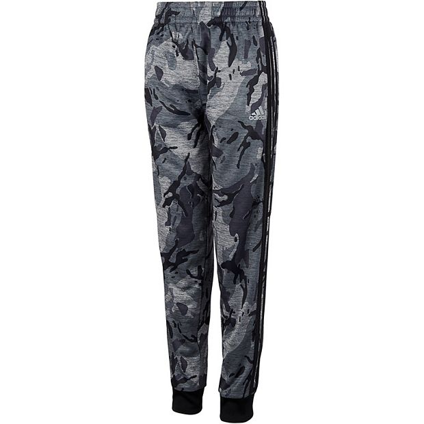 Kohls camo 2024 joggers