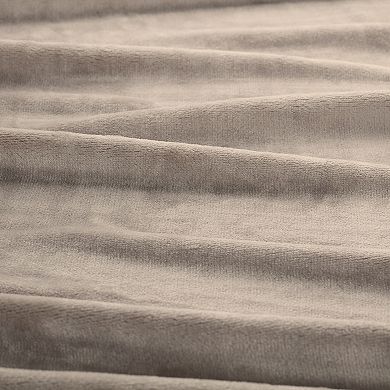 Columbia Super Soft Plush Blanket