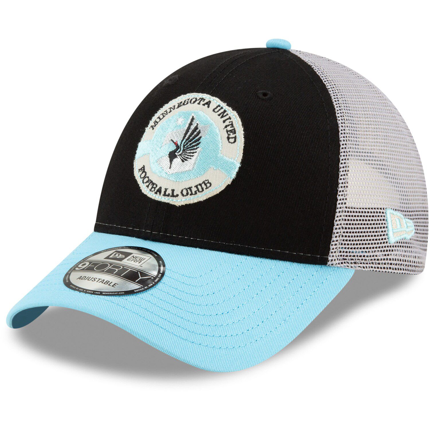 light blue snapback hat