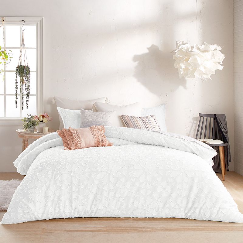 71730139 Peri Clipped Floral Comforter Set, White, Full/Que sku 71730139