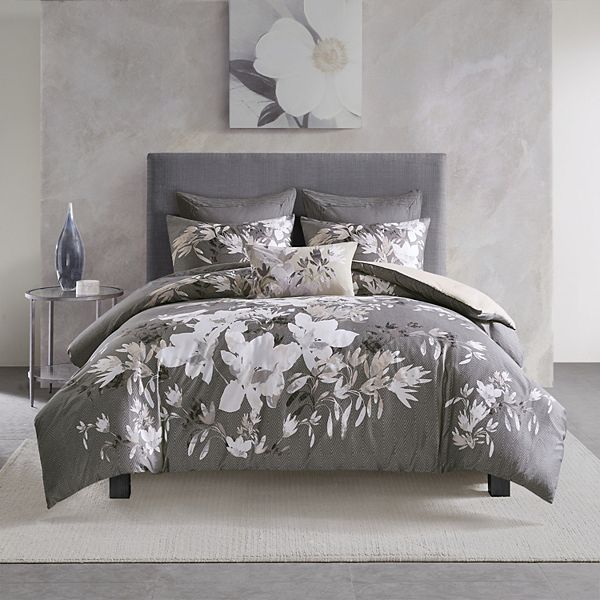 N Natori Odessa Comforter Set Bedding, Alaskan King Bed Quilt
