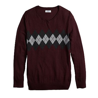 Men's Croft & Barrow® 12GG Argyle V-neck Sweater