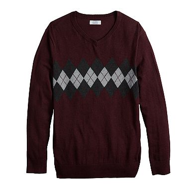 Men's Croft & Barrow® Easy-Care Argyle V-neck Sweater