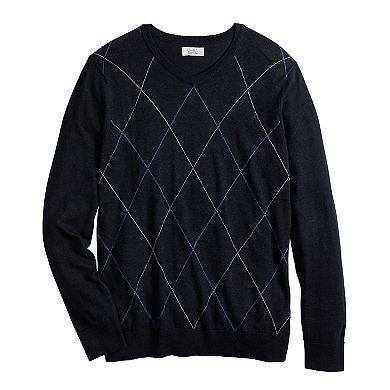 Men's Croft & Barrow® Easy-Care Argyle V-neck Sweater