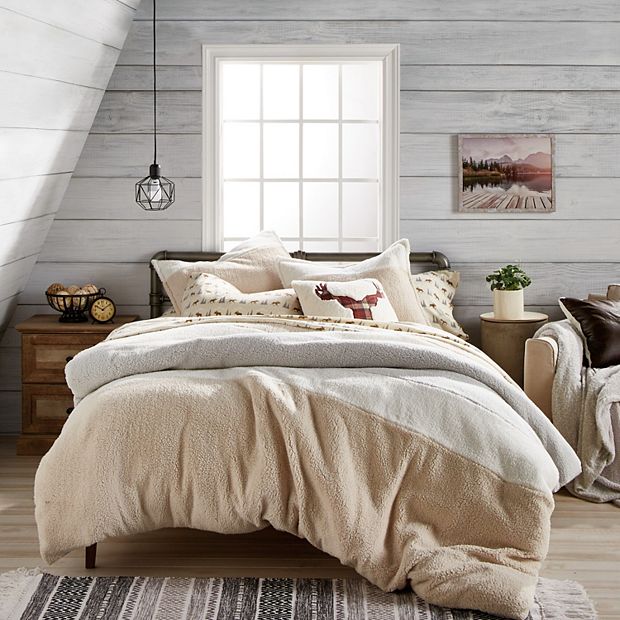 G.H. Bass Co. Colorblock Sherpa Comforter Set