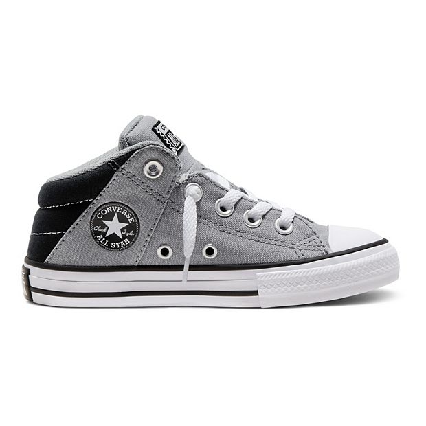 Boys converse hot sale size 4