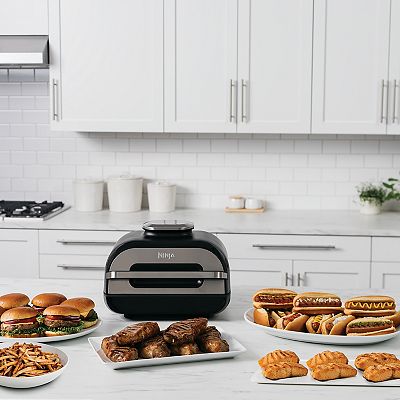 Ninja Foodi 6 in 1 Smart XL Indoor Grill 4 Quart Air Fryer Roast Bake Broil