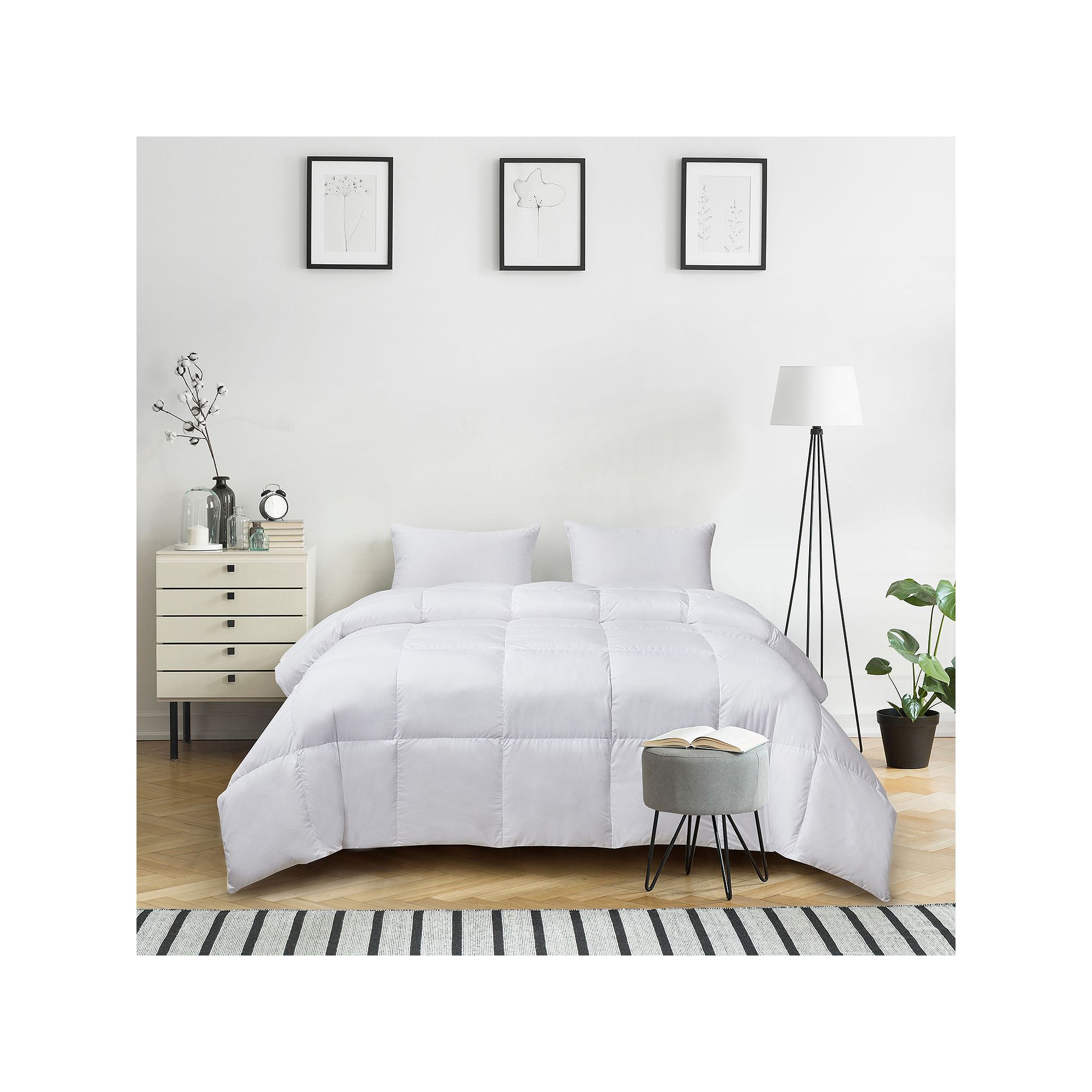 Kathy Ireland Kathy Ireland Nano-Touch White Down Comforter - All Seasons W