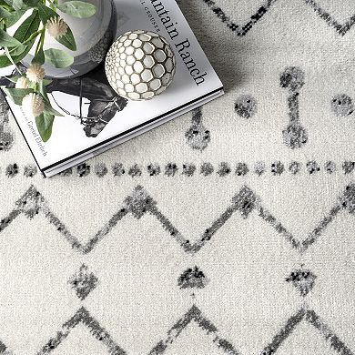 nuLOOM Zola Modern Trellis Area Rug