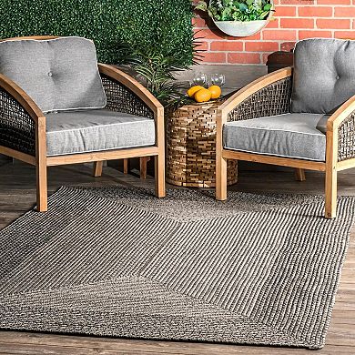 nuLOOM Jayda Braided Gradience Indoor/Outdoor Area Rug