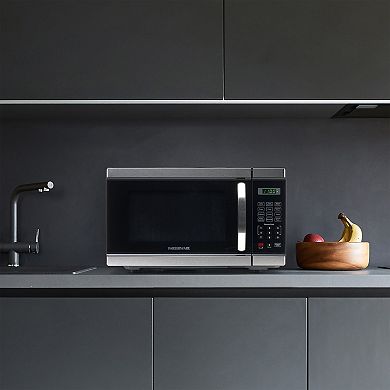Farberware® Professional 1000-Watt Microwave Oven