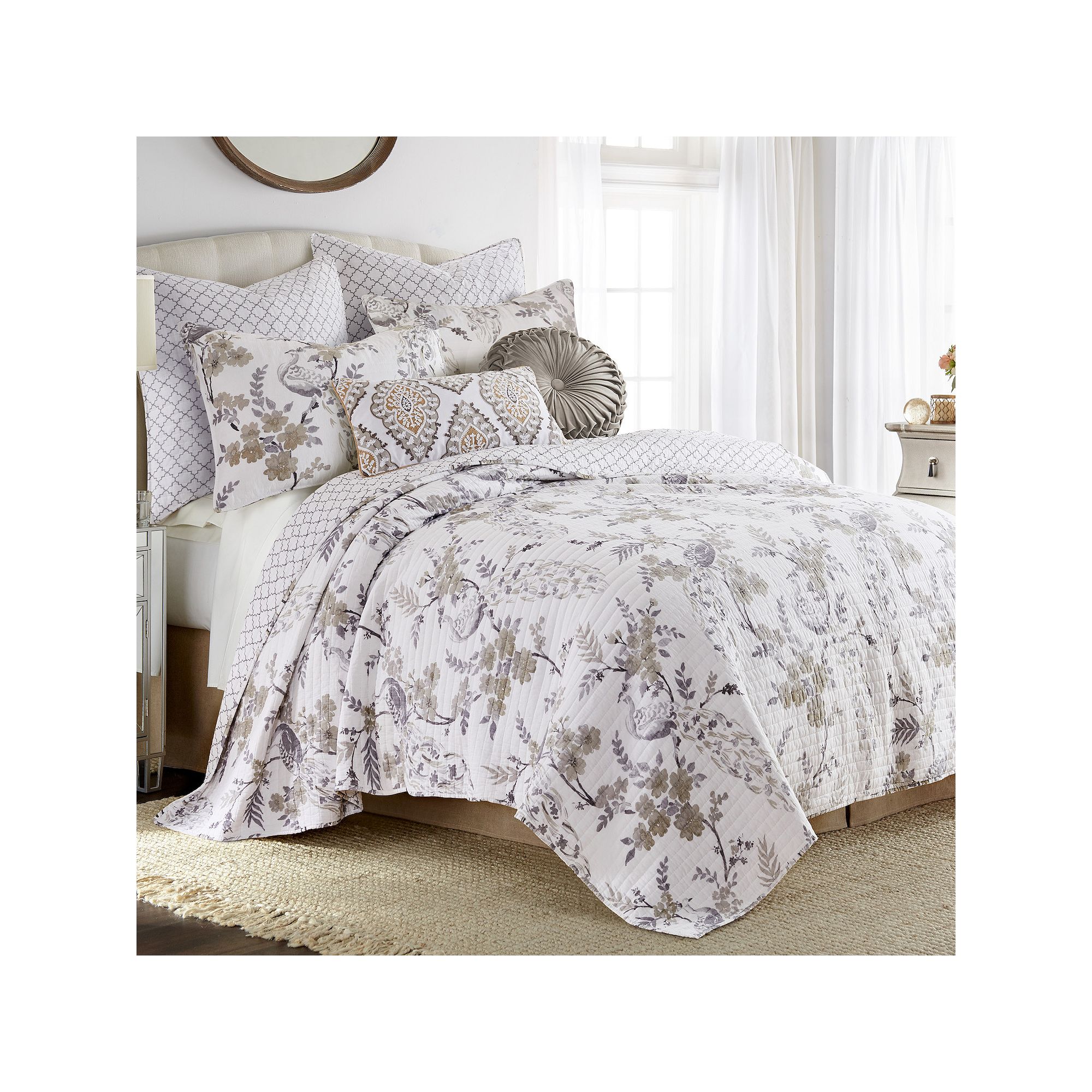 Levtex Home Pisa Quilt Set, Gray