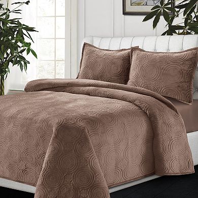 Tribeca Living Capri Medallion Velvet Oversized Quilt Set