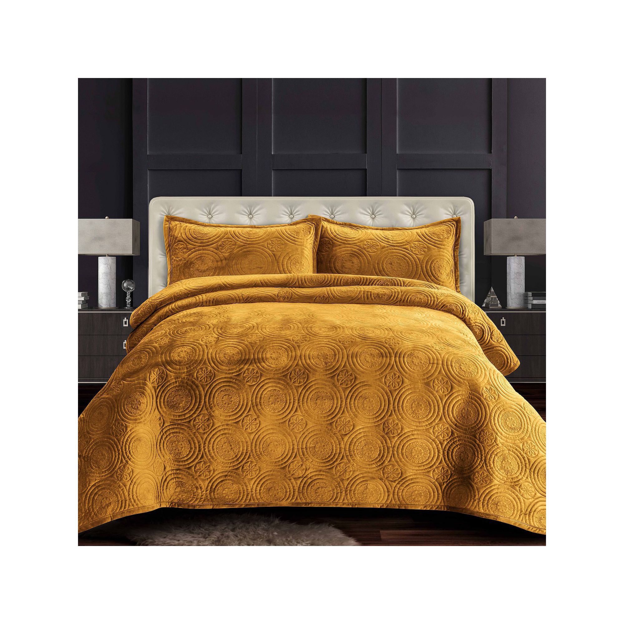 Tribeca Living Capri Medallion Velvet Oversized Quilt Set, Gold