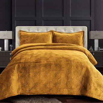 Tribeca Living Capri Medallion Velvet Oversized Quilt Set