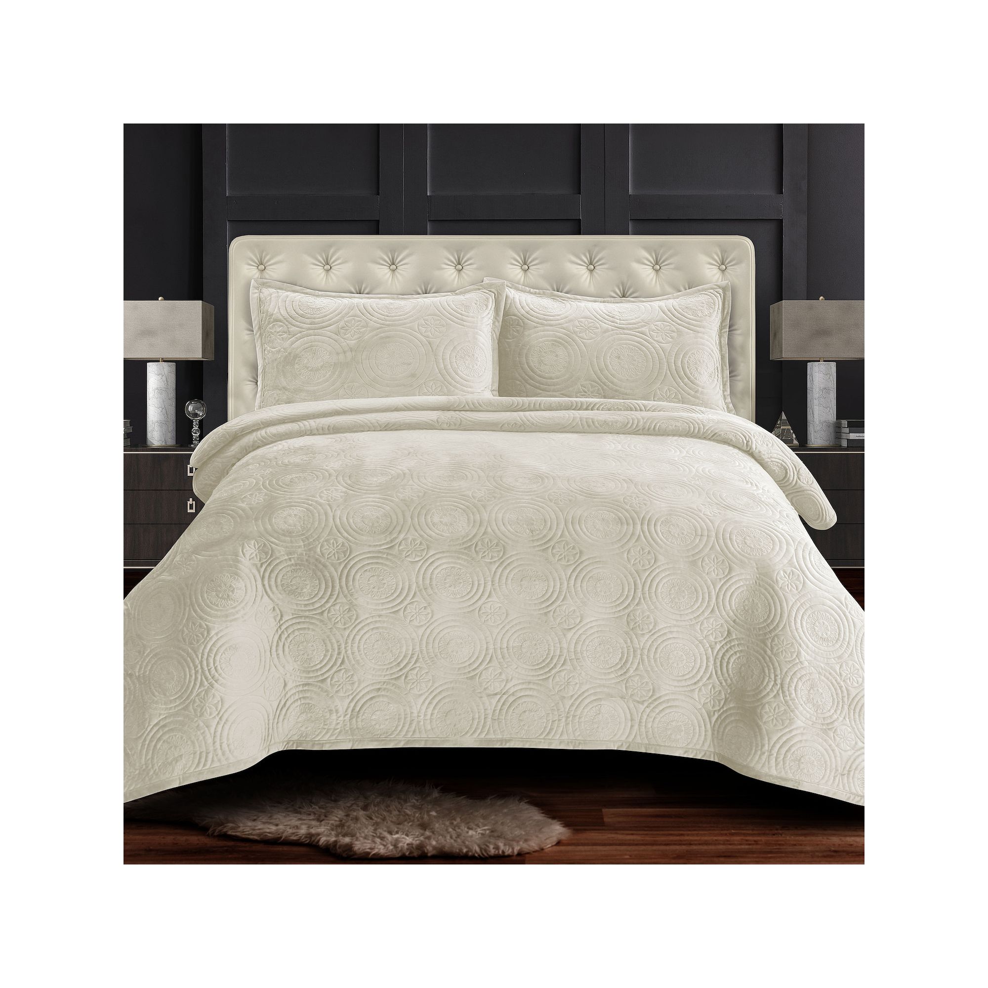 Tribeca Living Capri Medallion Velvet Oversized Quilt Set, Ivory