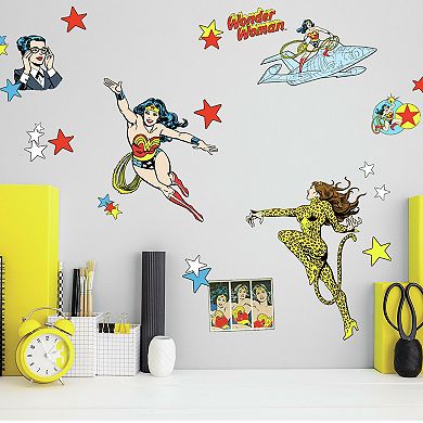 Roommates Wonder Woman Cartoon P&S Wall Decals