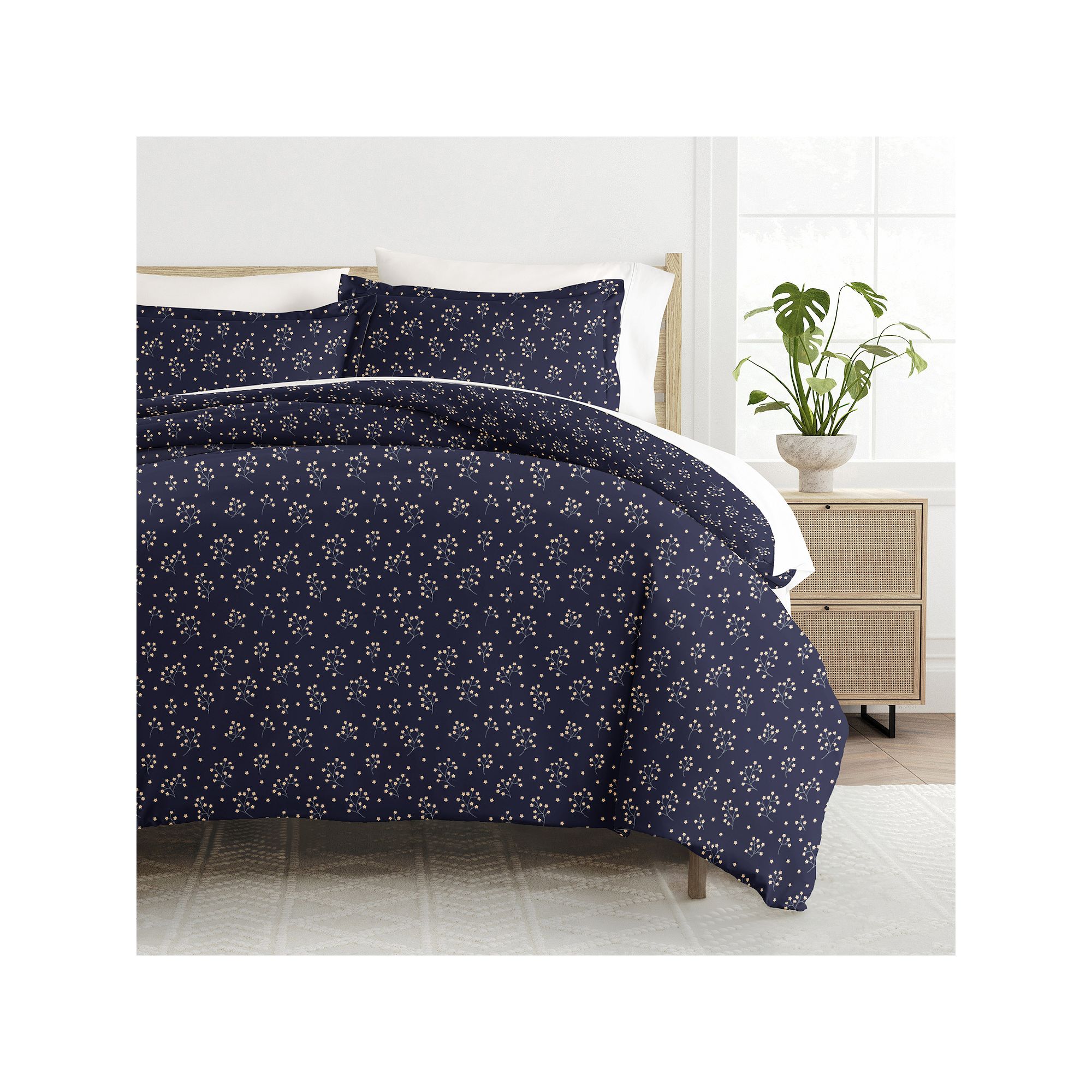 Home Collection Premium Ultra Soft Midnight Blossoms Pattern Duvet Cover Se