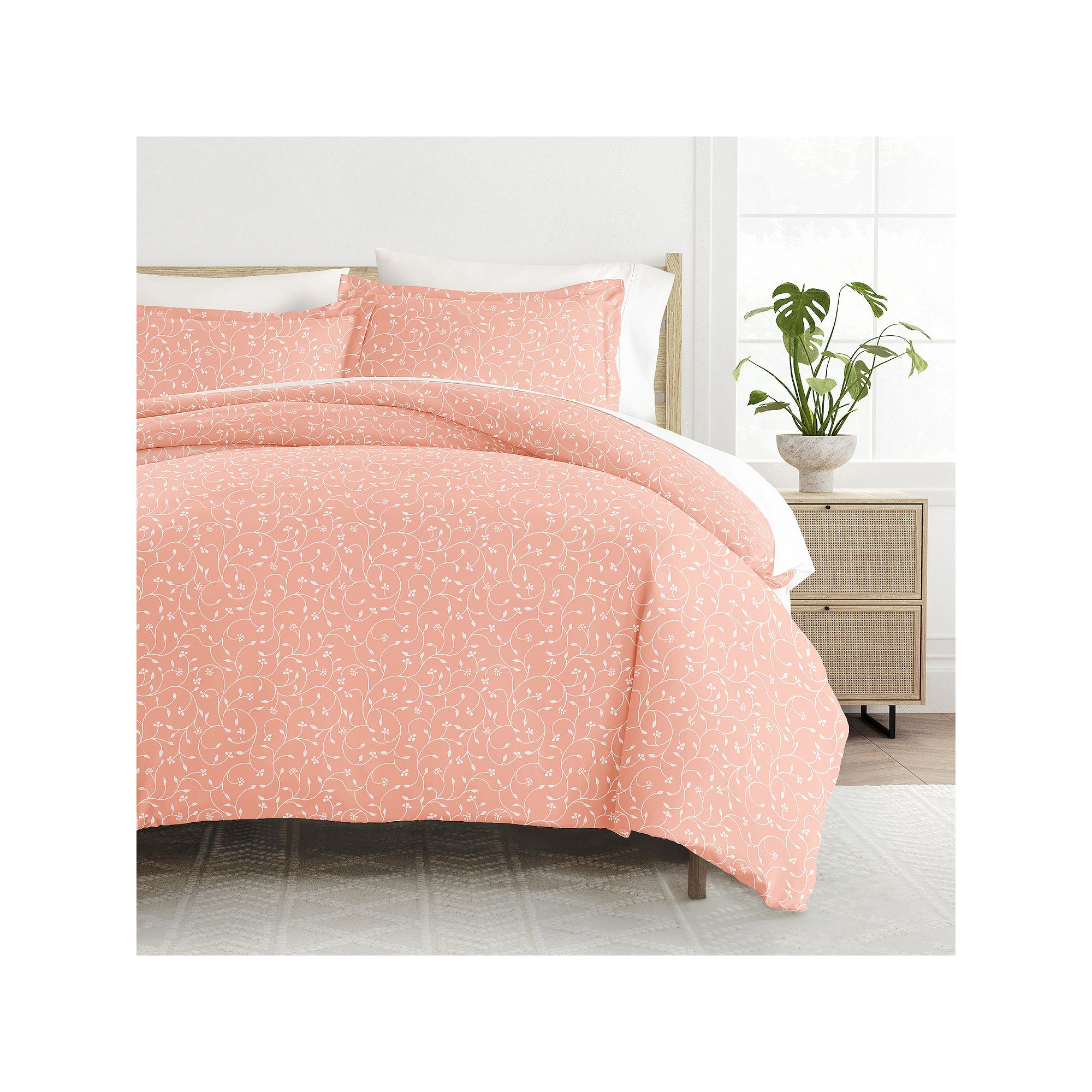 Home Collection Premium Ultra Soft Pink Buds Pattern Duvet Cover Set