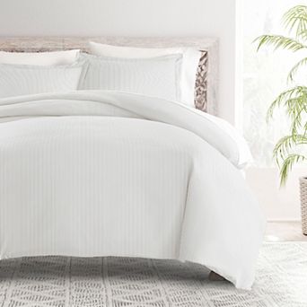 Home Collection Premium Ultra Soft Pinstriped Pattern Duvet Cover Set
