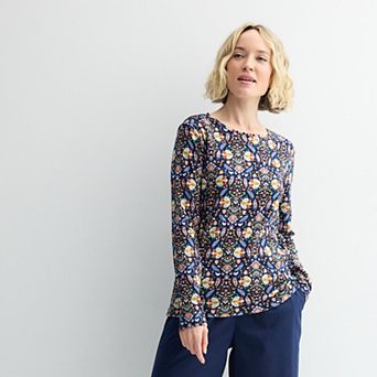 Petite Croft & Barrow® Crewneck Long-Sleeve Tee