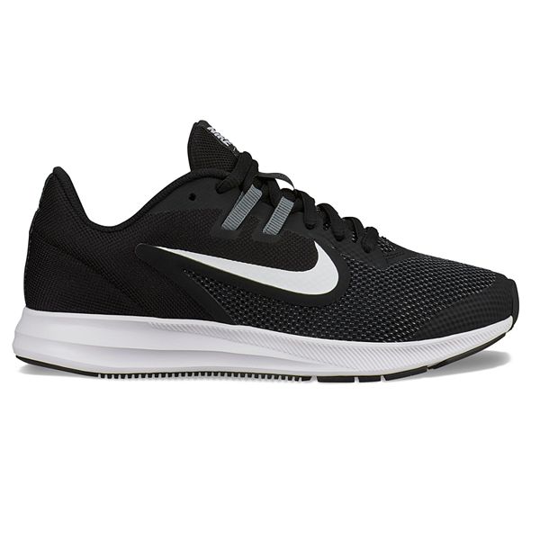 Algebraïsch verlies Bestrooi Nike Downshifter 9 Grade School Kids' Sneakers