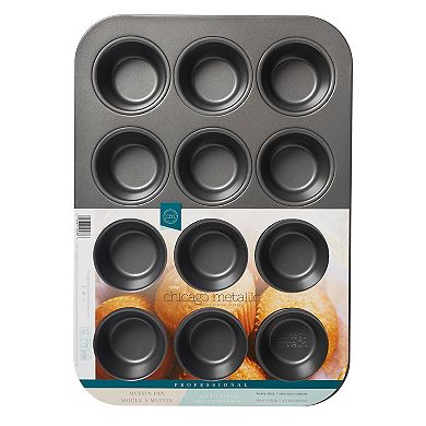 Chicago Metallic Professional 12-Cup Nonstick Muffin Pan