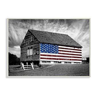 Stupell Home Decor Farmhouse American Flag Plaque Wall Art