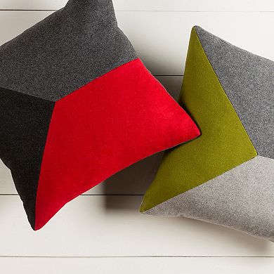 Decor 140 Bernstein Throw Pillow