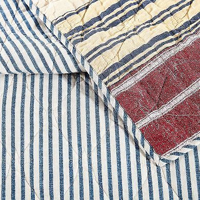 Modern Heirloom Americana Quilt Set with Shams