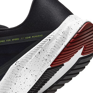 nike quest se men's running shoes