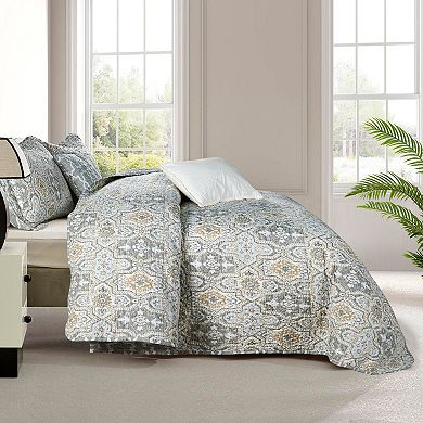 Serenta Lanza 5-piece Quilt Set with Coordinating Throw Pillows