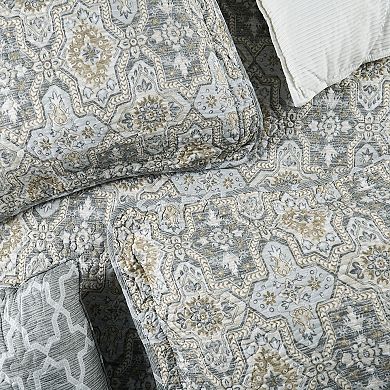 Serenta Lanza 5-piece Quilt Set with Coordinating Throw Pillows