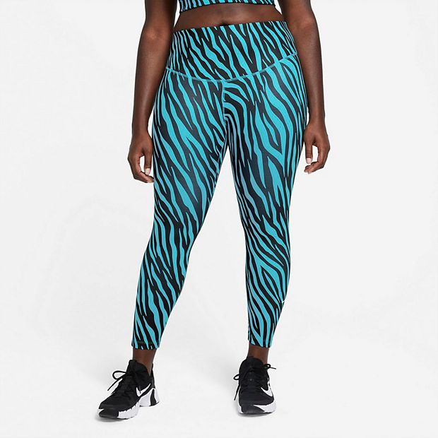 Kohls plus size nike 2024 leggings