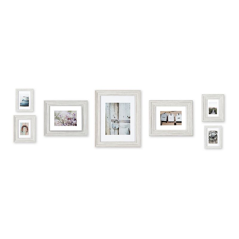 Pinnacle Frames and Accents Distressed Gallery Collage Wall Frame 7-piece S