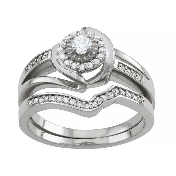 Stunning Tiara Wedding Ring Set