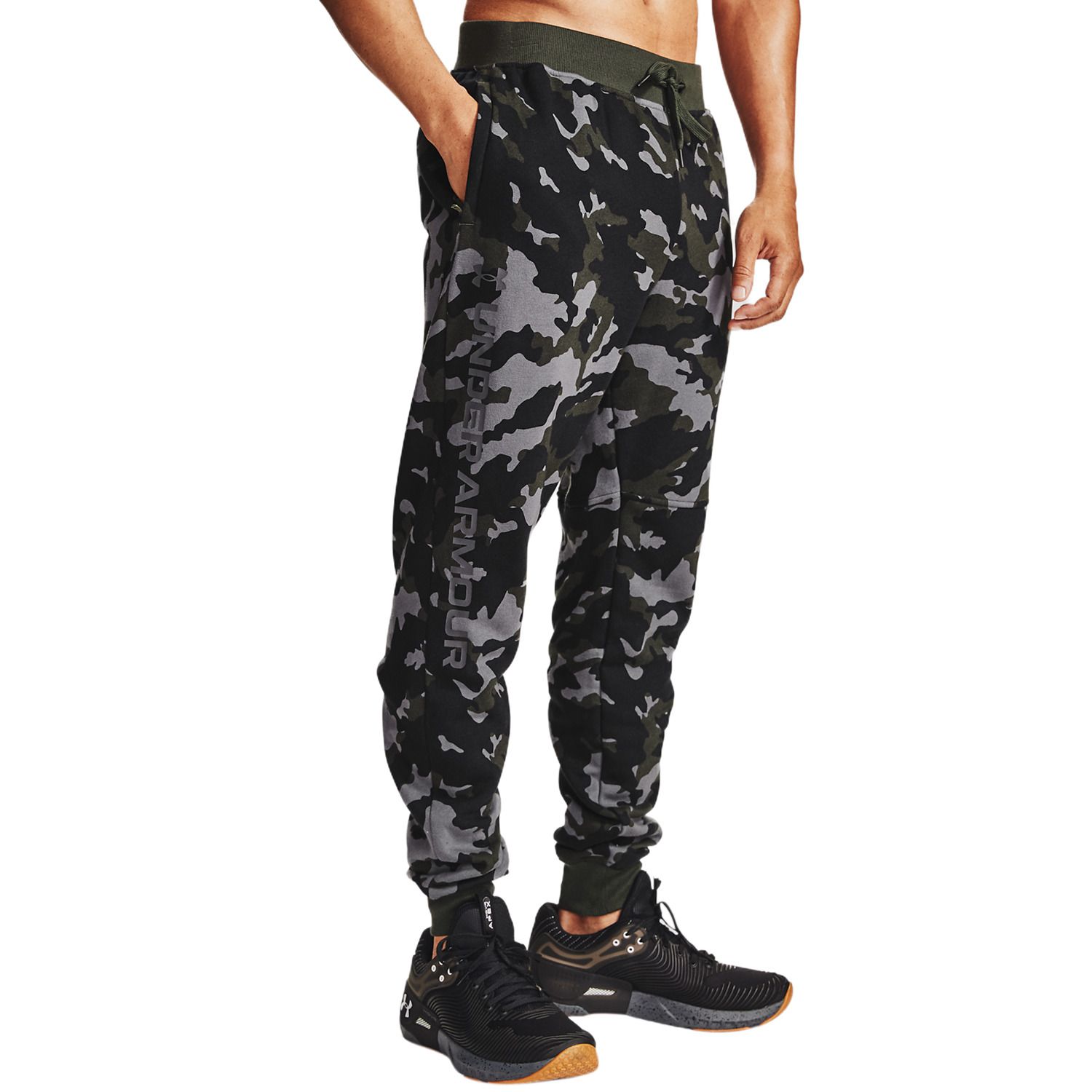 mens under armour camo pants