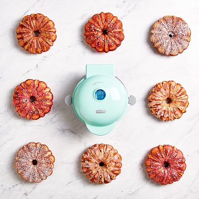 Dash Mini Bundt® Maker