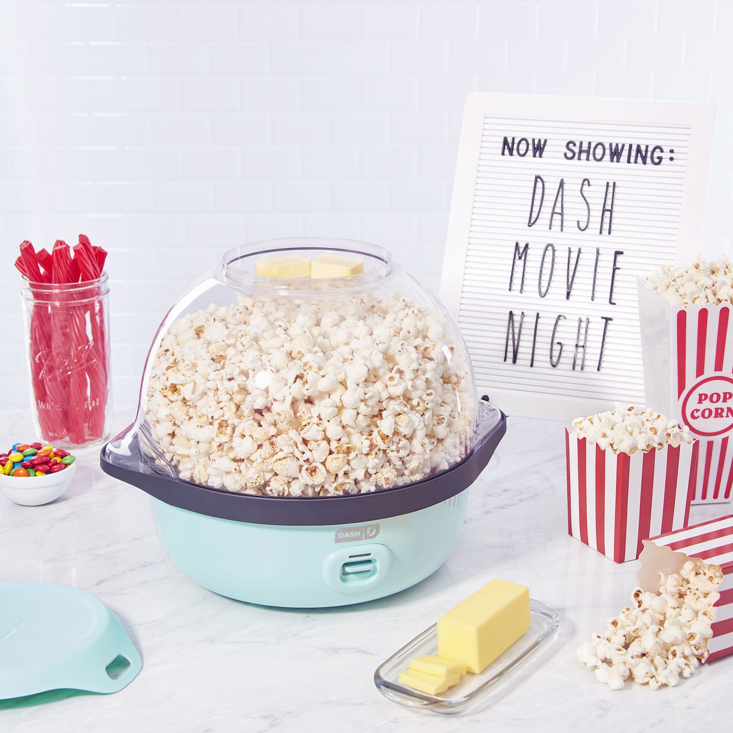 Dash SmartStore Stirring Popcorn Maker ‼️comes with stains ‼️