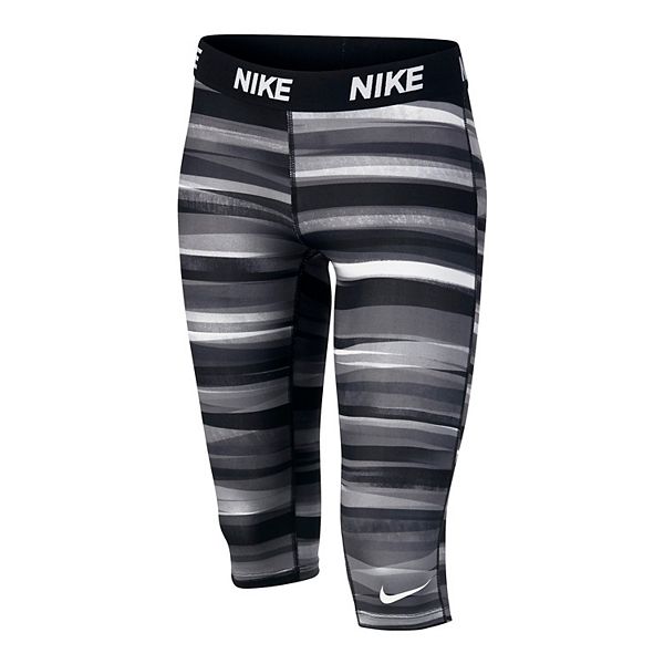 Girls 7-16 Nike Dri-FIT One Capri Leggings